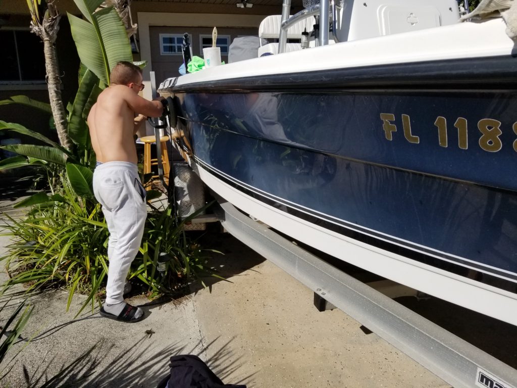 TOP SIDE MAINTENANCE Alex Dive Service Inc Boat Hull Cleaner